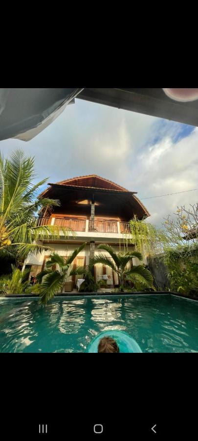 Swara Homestay 2 Lembongan Exterior foto